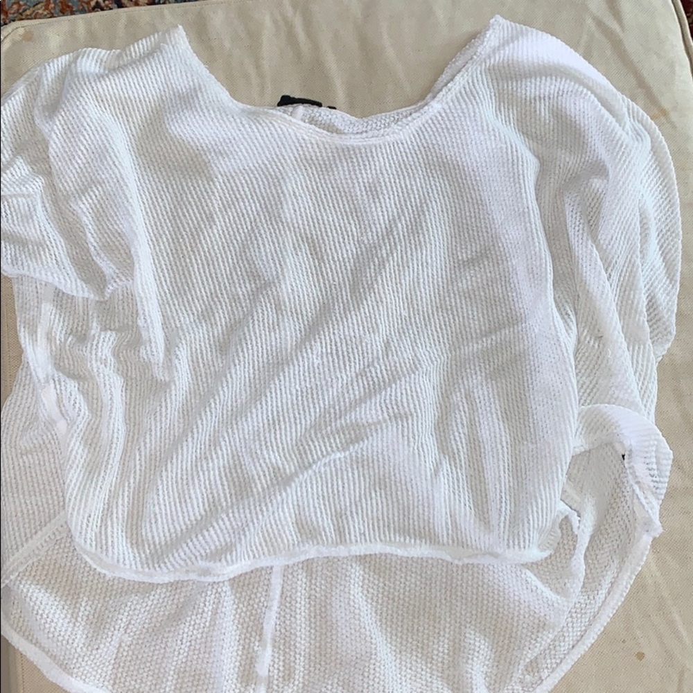 white tee shirt